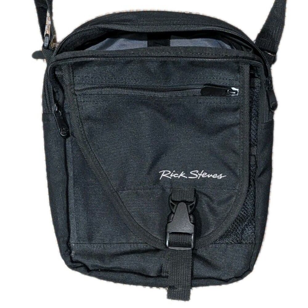Rick Steves Europe Travel Gear Veloce Guide Bag For iPad Crossbody Black